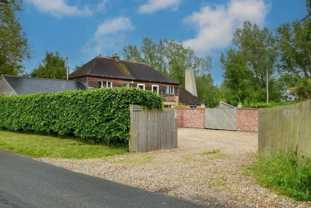 The Hideaway @ Flagham Cottage. Malmesbury Exteriör bild