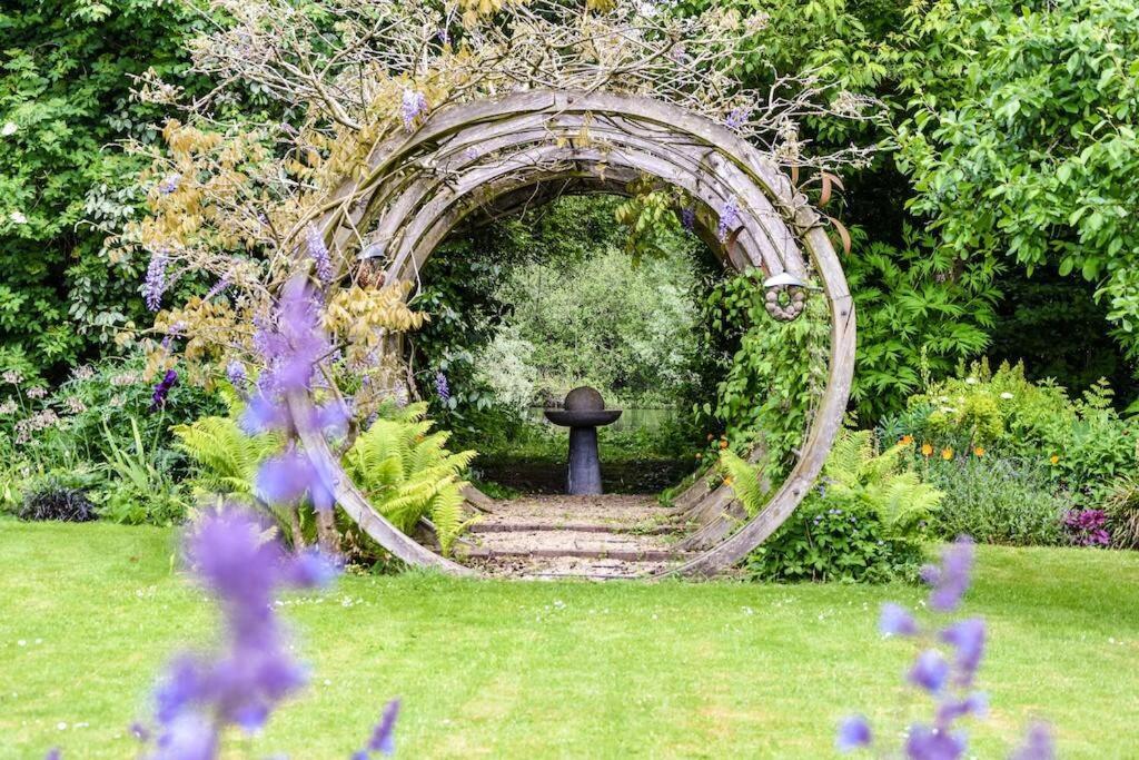The Hideaway @ Flagham Cottage. Malmesbury Exteriör bild