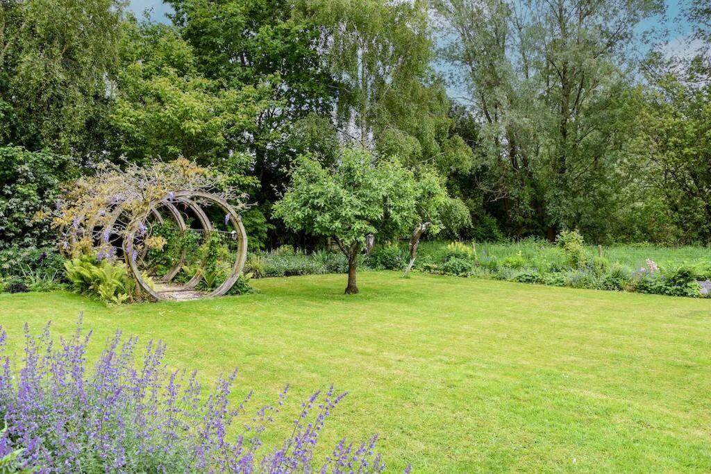 The Hideaway @ Flagham Cottage. Malmesbury Exteriör bild