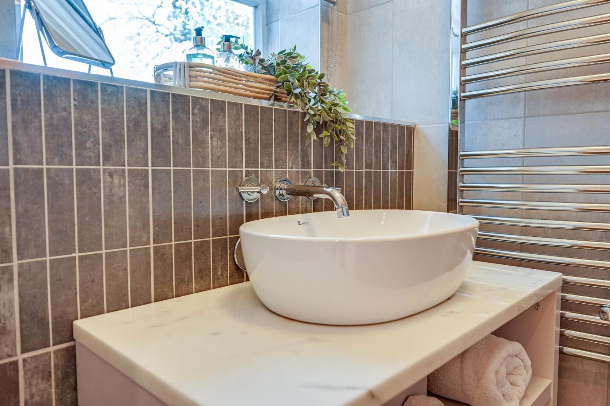 The Hideaway @ Flagham Cottage. Malmesbury Exteriör bild